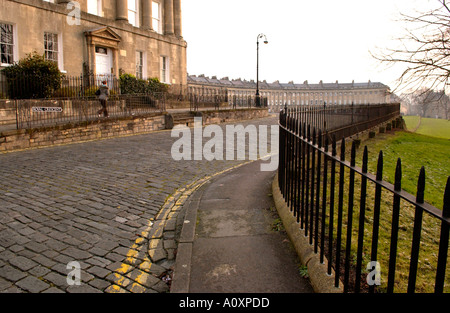 Royal Crescent è iniziato nel 1767 da John Wood il giovane la mezzaluna prese otto anni per bagno fine England Regno Unito Foto Stock