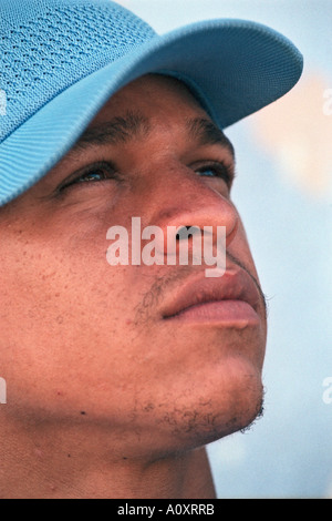 L'Avana, Cuba. Hip Hop artista Papo registrare Foto Stock