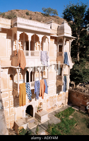 Palki Chanwar Walon Ki Haveli mansion 400 anni ripristinato al suo stato originale museo Anokhi Ambra vicino a Jaipur Rajasthan Foto Stock