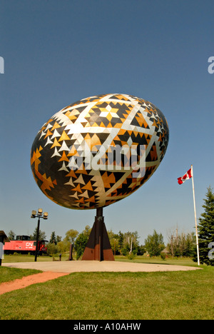Gigantesco Uovo di Pasqua Foto Stock
