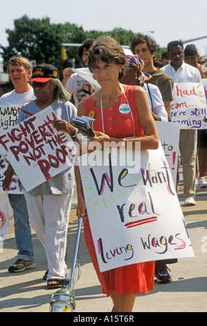 Detroit Michigan poveri s marzo e rally sponsorizzato dal Michigan diritti sociali Organizzazione Foto Stock