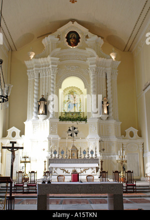 Altare all'interno di San Domenico la Chiesa a Macau Foto Stock