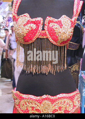 Una danzatrice del ventre vestiti in Grand Bazaar Istanbul - 2010 Capitale Europea della Cultura - Turchia Foto Stock