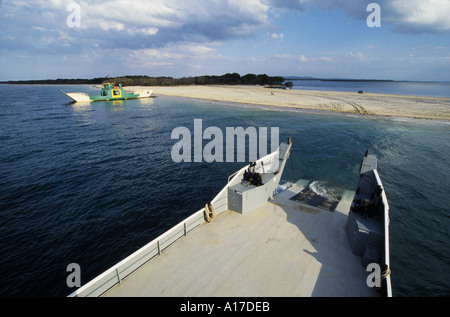 Traghetti per l'isola di Fraser Foto Stock