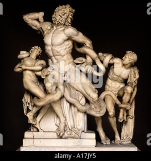 Roma romana Laocoön il gruppo dal 1 ° secolo scultori di Rodi è tra le più notevoli sculture nel vasto Musei Vaticani Foto Stock