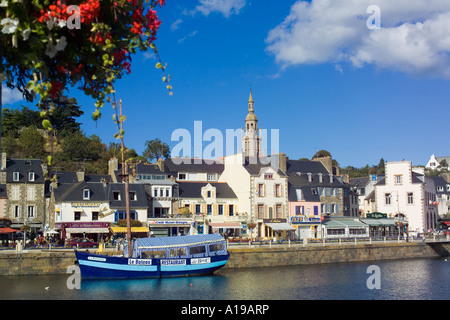 Waterfront case, Binic, Bretagna Francia Foto Stock