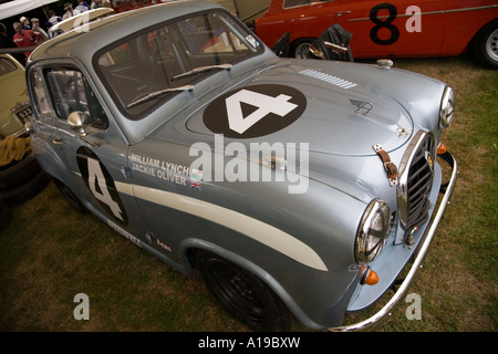 1958 Austin A35 nel paddock di Goodwood, Sussex, Inghilterra. Foto Stock