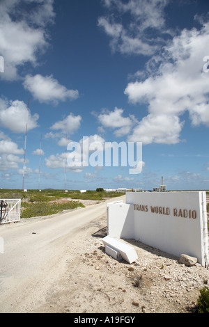 Ingresso della Trans World radio station Bonaire caribbean west indies Foto Stock