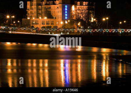 Riflessioni del Grand Hotel Torquay Devon England Foto Stock