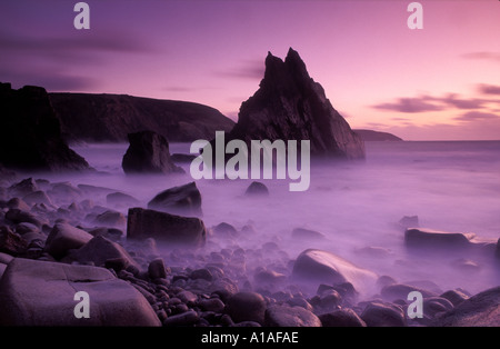 Tramonto al punto Cligga Cornwall Regno Unito Foto Stock