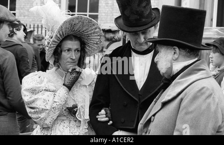 Matura in costume di apparire nella produzione TV di Oliver Twist. Foto Stock