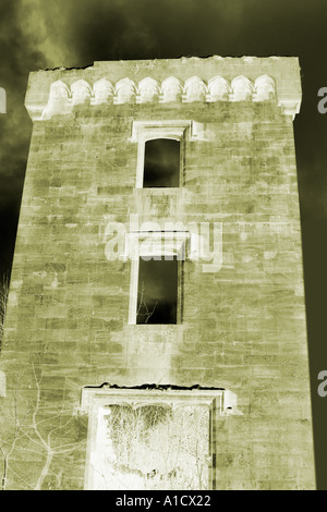 Sezione del paese in rovina house mansion Foto Stock