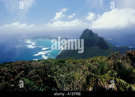 Montare Gower escursione guidata vista da Mt Gower di Mt Lidgbird e Isola di Lord Howe NSW Australia Foto Stock