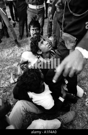Il famigerato bayonetting di 5 giovani uomini durante il bengali vittoria rally Dacca Stadium dic 18 Foto Stock