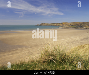 Whitesands Bay guardando verso St Davids testa Pembrokeshire Wales Foto Stock