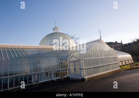 Restaurato recentemente Kibble Palace serra in Botanic Gardens Glasgow Scotland Regno Unito Foto Stock