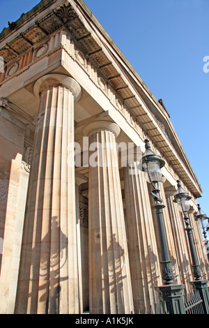 Colonne della Royal Scottish Academy Edimburgo in Scozia Foto Stock