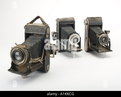 Un assortimento di vecchio stile di telecamere su pellicola Foto Stock