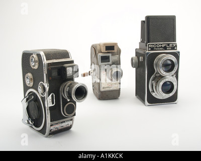 Un assortimento di vecchio stile di telecamere su pellicola Foto Stock