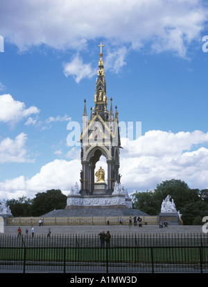 L'Albert Memorial in Hyde Park Londra REGNO UNITO Foto Stock