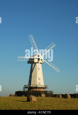 I cinque sweep Ringle Crouch Windmill smock mulino a Sandhurst. Foto Stock