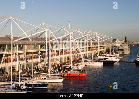 International Boat Show a Excel London International Exhibition and Conference Centre in Docklands, East London GB UK Foto Stock