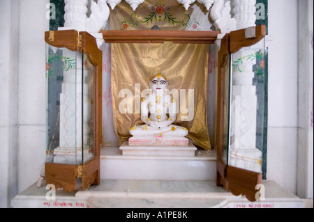 All'interno del tempio Jain di Fort Cochin India Kerala Foto Stock