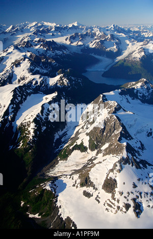 Antenna di Meares Glacier e ingresso Unakwik Chugach Mountains Prince William Sound Chugach National Forest Alaska Foto Stock