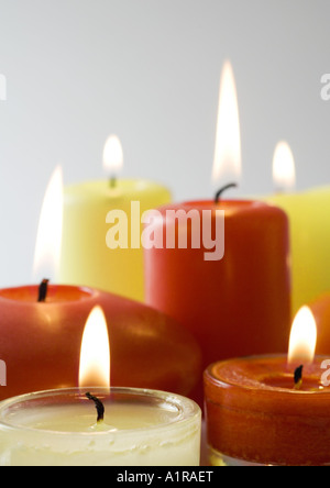 Candele che bruciano Foto Stock