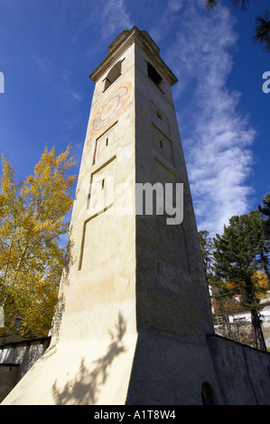 Il Dorf Torre Pendente in St Moritz, Svizzera Foto Stock