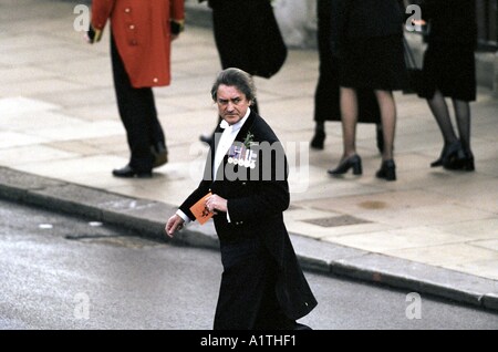 La regina madre i funerali del 9 aprile 2002 Pagina di retro scale John Taloni Foto Stock
