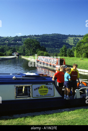 Vacanze in famiglia Vacanze Thomas Telfords Aquaduct Froncasylte Trevor Llangollen Denbighshire North Wales UK Europa Foto Stock