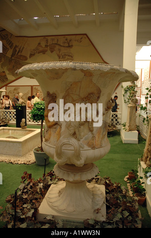 Camera giardino presentando antica villa romana nel Museo Bardo di Tunisi, capitale della Tunisia Foto Stock