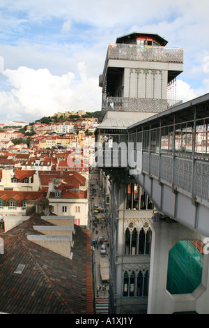 Il Portogallo, Lisbona, Cityview dall'Elevador de Santa Justa Foto Stock