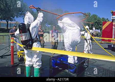 Hazmat team linea di decontaminazione attacchi bioterroristici formazione risposta Las Vegas Nevada Foto Stock