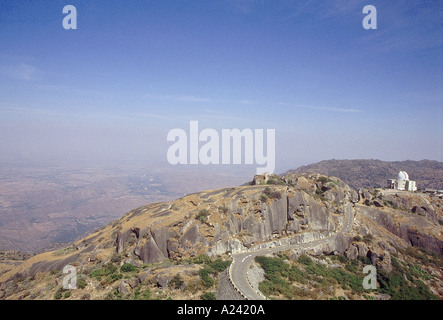 Un bel paesaggio dal Monte Abu. Rajasthan, India. Foto Stock