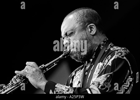 GROVER Washington gioca il sassofono al MONTEREY JAZZ FESTIVAL Monterey in California Foto Stock