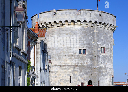 Vista della Torre della Catena di Porto Vecchio di La Rochelle Poitou Charentes Golfe de Gascogne Golfo di Guascogna occidentale centrale Francia Europa Foto Stock