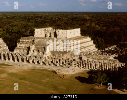 Yucatan Messico Chichen Itza Tempio dei Guerrieri Foto Stock