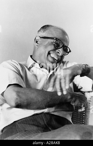 Romanziere indiano R K Narayan 1965 India Asia indiano asiatico vecchia annata 1900s immagine Foto Stock