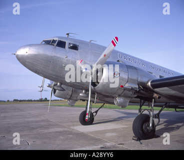 Norwegian Douglas DC3 aereo di linea e il trasporto aereo. 2063-212 GAVM Foto Stock