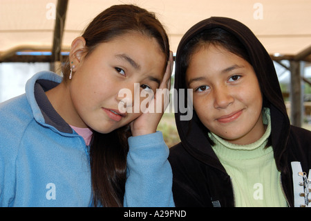 Nativo di ragazze cree Nord del Québec in Canada Foto Stock