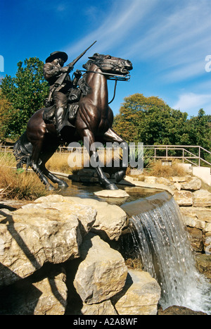 Buffalo Soldier Memorial statua a Fort Leavenworth, Kansas. Foto Stock