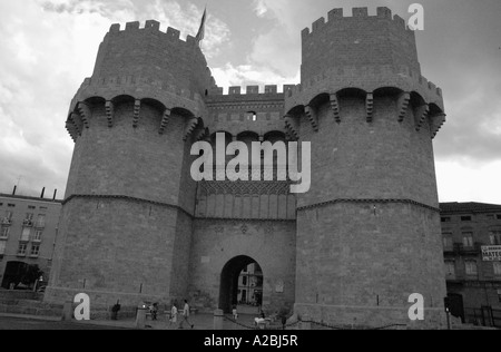 Torres de Serranos Quart Valencia Comunitat Comunidad Valenciana Costa del Azahar España Spagna Penisola Iberica Europa Foto Stock