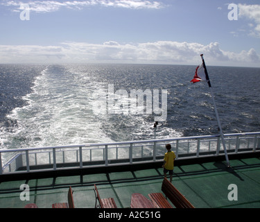 Scia di Brittany Ferries a Roscoff Plymouth vela Agosto 2006 Foto Stock