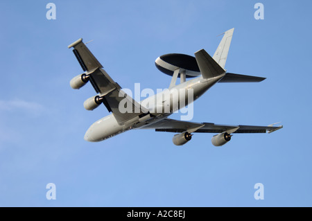 Boeing E-3A AWAC sull esercizio a RAF Kinloss, murene. La Scozia. 4400-418 XAV Foto Stock