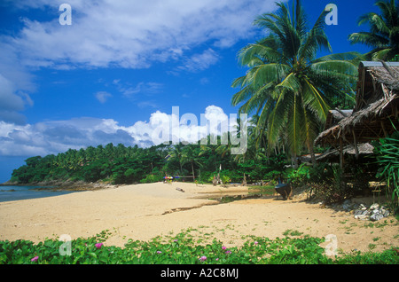 Spiaggia di Coral Beach Resort sull'isola di Ko Lanta in Thailandia Foto Stock