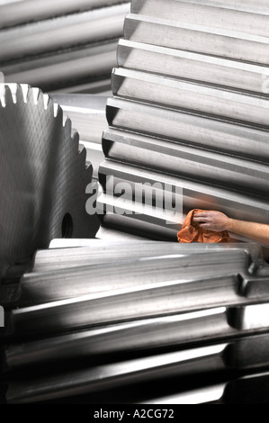 Per la pulizia delle mani gli ingranaggi grande dettaglio Foto Stock