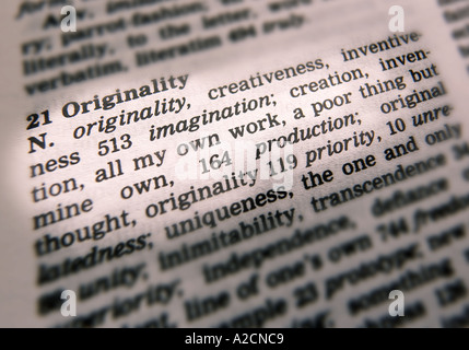Il thesaurus di pagina che mostra la definizione della parola originalità Foto Stock