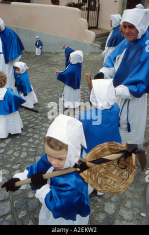 Procida Italia la tradizionale Venerdì Santo Processione del Cristo Morto e dei Misteri Foto Stock